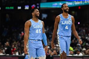 突然断电？活塞首节最后3分27秒未得分 骑士一波11-0