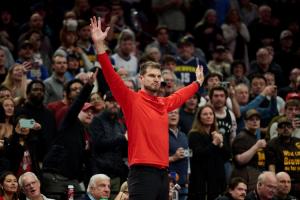 不容小视~开拓者开季6场4胜2负和湖勇同战绩 目前暂列西部第四