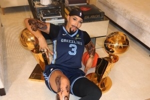 波普一脸懵逼！波普妻子万圣节Cosplay波普本尊