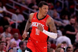 今天当杜兰特！小贾巴里-史密斯8中6高效贡献16分 三分3中2