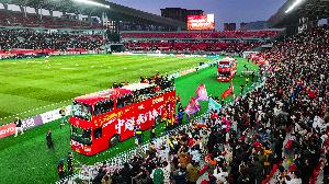 明日中甲收官战！铁人主场将举行颁奖仪式知名歌手赵传献唱